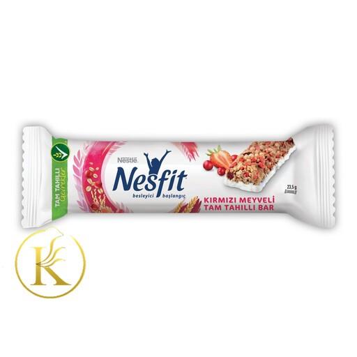 پروتئین بار رژیمی برند نستله سری نسفیت با طعم توت فرنگی (24 گرم ) nestle